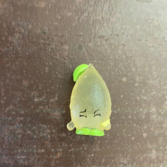 Sour lemon shopkins - Picture 1 of 1